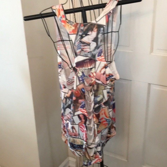 PATRIOTIC PHOTO PRONT TANK - Picture 5 of 6